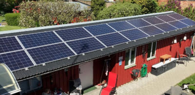 Grannar gick ihop för solcellsinköp